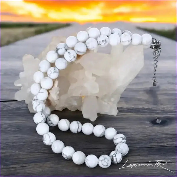 Collier en perle de pierre Howlite – Bijou en pierre blanche et grise naturelle - La Pierre FR