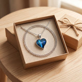 Collier Pendentif Petit Cœur Bleu en Nacre Naturelle
