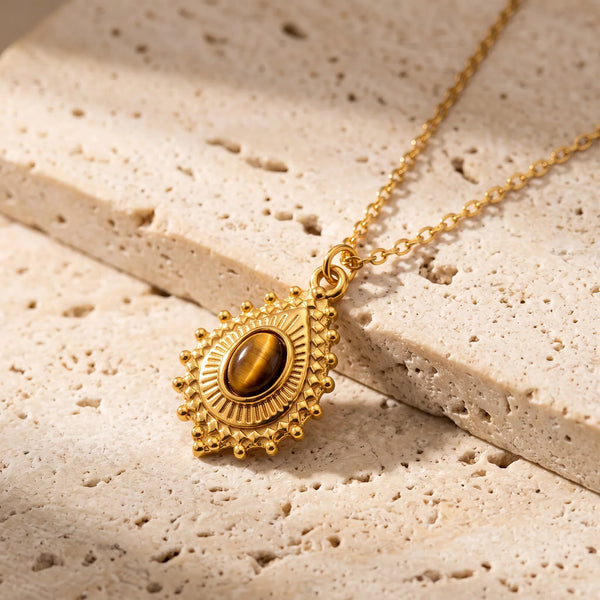 Collier pierre marron ORIANE® : médaillon soleil doré en goutte, cabochon d'œil de tigre