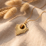 Collier Œil de Tigre Femme SOLENA®, Pierre Marron sur Soleil Doré