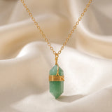 Collier Pierre Verte en Aventurine, Pointe sur Chaîne Dorée
