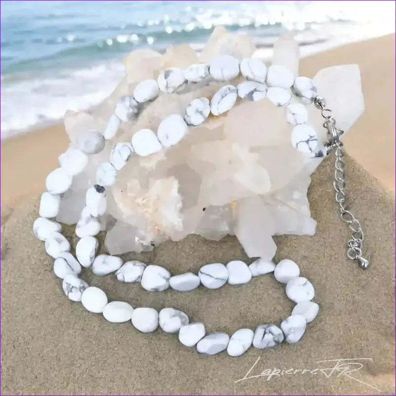 Collier pierres naturelles en Howlite blanche - La Pierre FR