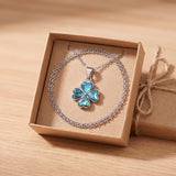 Collier Pendentif Trèfle à 4 Feuilles en Nacre Naturelle Bleue