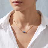 Collier Pierre Bleue en Sodalite LUMIA®, Tube sur Chaîne Fine Dorée