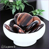 Œil de Taureau Galet Plat – Pierre Naturelle de Force, Motivation et Protection
