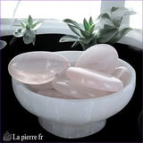 Quartz Rose en Galet Plat – Pierre de Sérénité et Amour