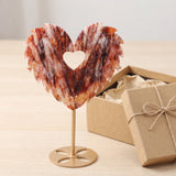 Grand Cœur en Quartz Ferrugineux sur Socle Doré, 27 à 29 cm