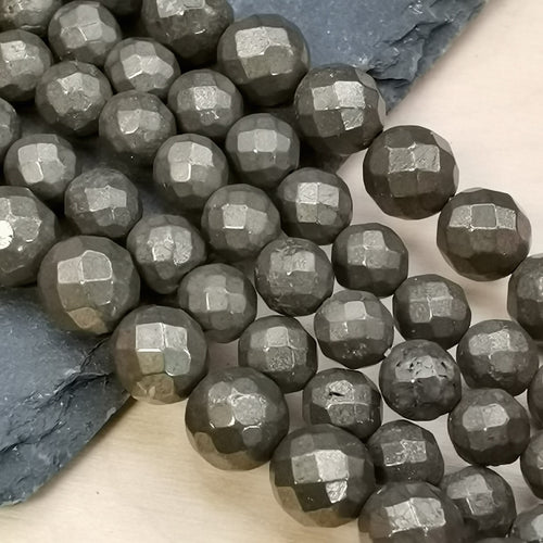 Perles de Pyrite facettées 4, 6, 8 et 10 mm — Fil de 36 cm