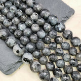 Perles de Larvikite facettées 4, 6, 8 et 10 mm — Fil de 36 cm