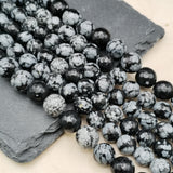 Perles d'Obsidienne Neige facettées 6, 8 et 10 mm — Fil de 36 cm