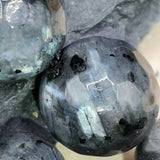Perles de Larvikite facettées 4, 6, 8 et 10 mm — Fil de 36 cm