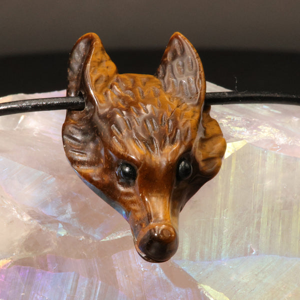 Profil du pendentif tête de loup, 13 mm d'épaisseur