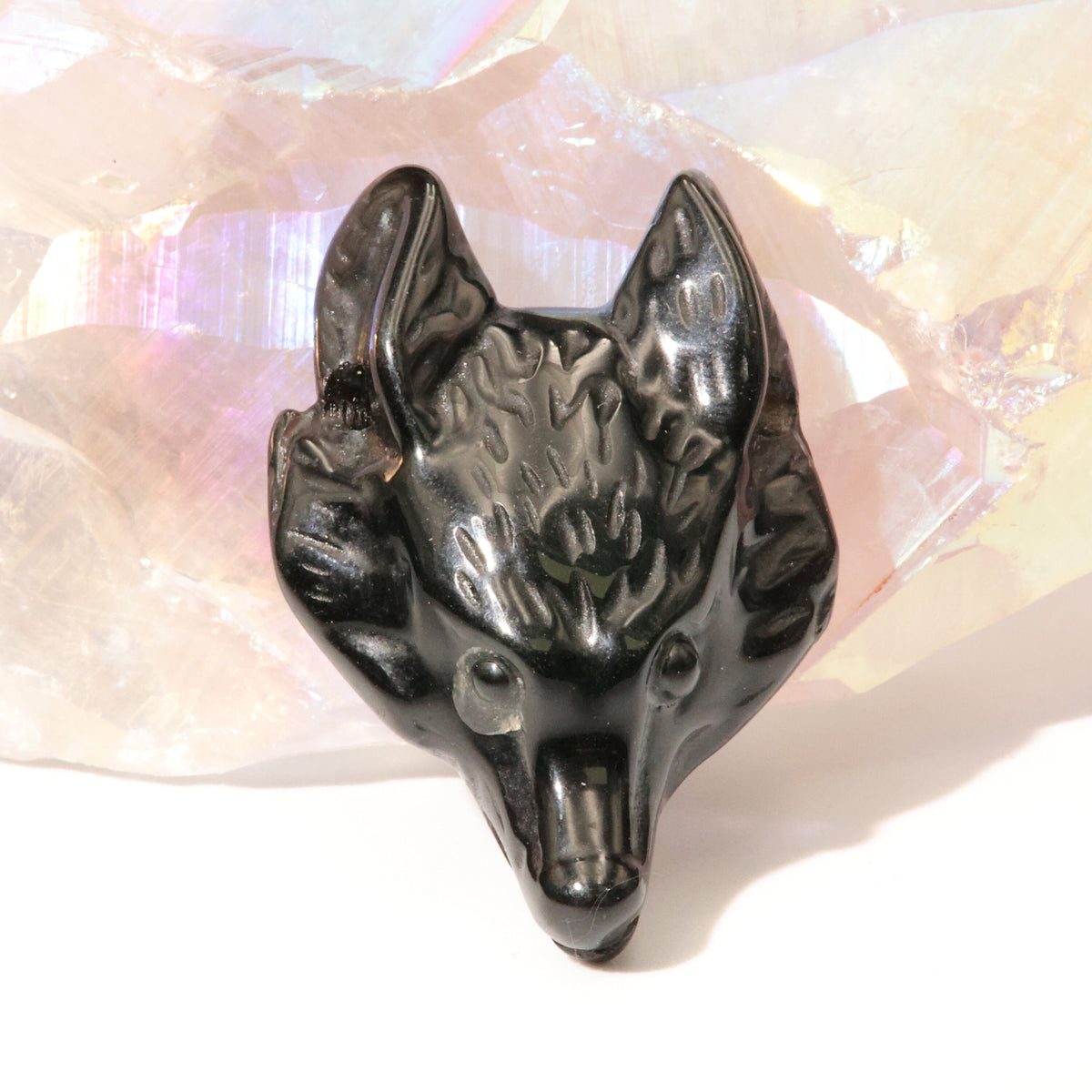 Dimensions du pendentif loup en onyx noir, 25 x 35 mm