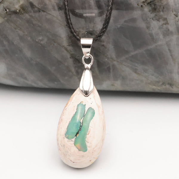 Pendentif opale bleue verte du Mexique, cabochon 25x15 mm - La Pierre FR