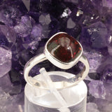 Bague Opale Noire d'Éthiopie en argent (Éclipse)