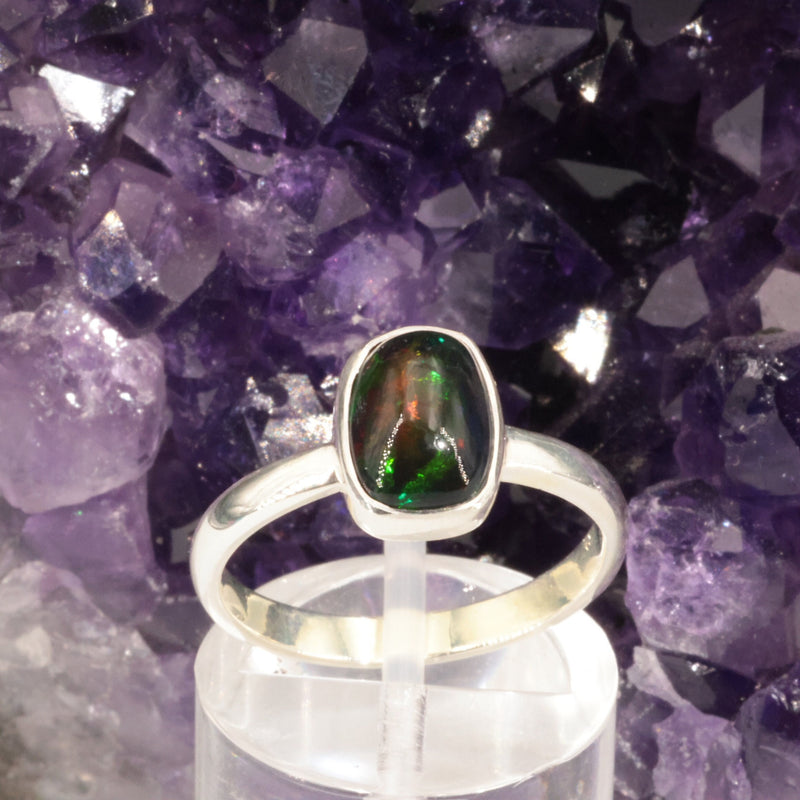 Bague Opale Noire d'Éthiopie en argent (Comète)