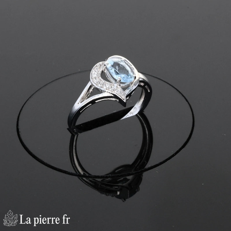 Profil de la Bague Aigue-Marine (Cœur Vintage) mettant en évidence le design coeur de la monture.