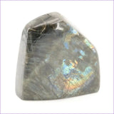 Labradorite de Madagascar 1,495Kg - La Pierre FR