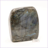 Labradorite 2,130Kg de Madagascar - La Pierre FR