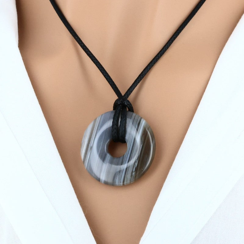 pendentif agate botswana forme donut pierre naturelle