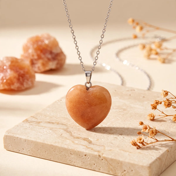 Pendentif cœur en aventurine orange pailletée, idée cadeau bijou en pierre naturelle pour femme