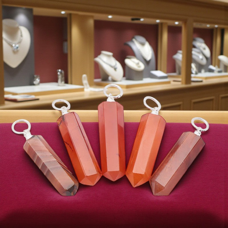 Pointe de Cornaline en pendentif – bijou en pierre naturelle énergisante