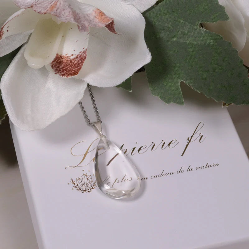 Pendentif goutte en Cristal de Roche dans sa boîte cadeau, pierre naturelle pour bijou