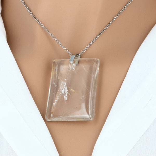 pendentif pierre cristal de roche plate clair