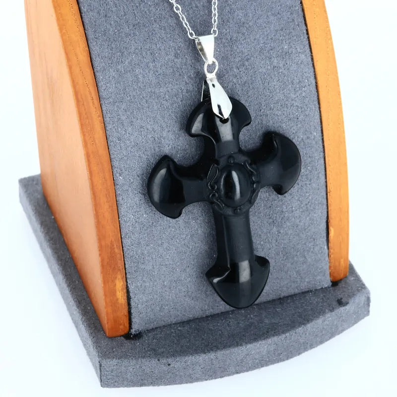 Pendentif Croix en pierre Obsidienne Noire