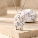 Pendentif Étoile Femme en Howlite Blanche 20 mm, sur Chaîne ou Cordon