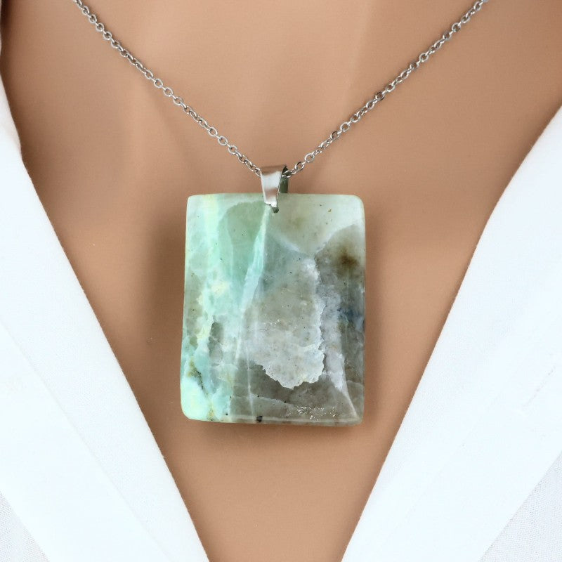 pendentif pierre garniérite plate nuances vertes