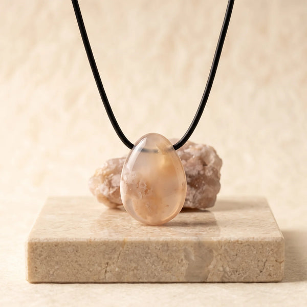 Pendentif goutte en agate fleur rose pêche sur cordon, idée cadeau en pierre naturelle