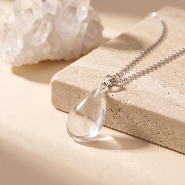 Pendentif goutte en cristal de roche transparent, idée cadeau bijou en pierre naturelle