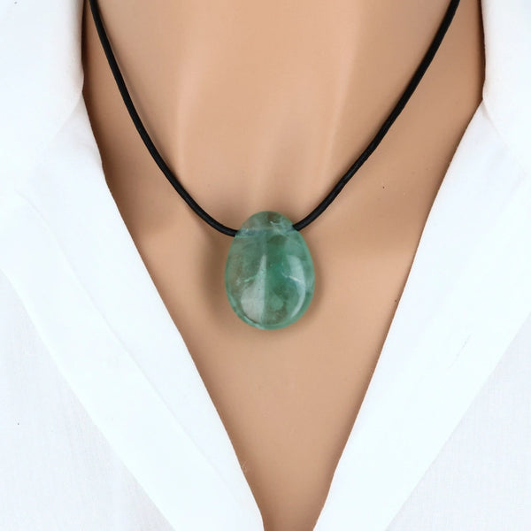 pendentif goutte fluorine verte pierre naturelle chine lithothérapie