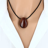 Pendentif goutte en pierre Œil de Taureau 