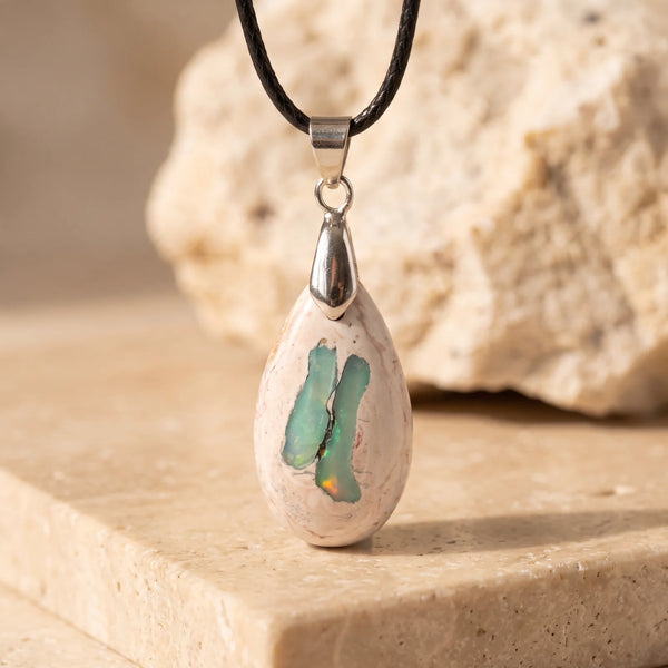 Pendentif goutte opale bleu vert du Mexique, bijou de lithothérapie sur cordon
