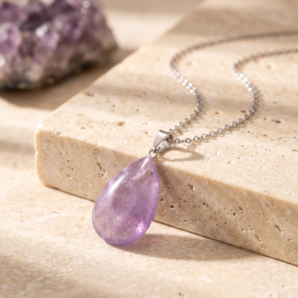 Pendentif larme en améthyste véritable, pierre violette sur bélière en argent 925