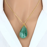 Pendentif larme en pierre Fluorine Verte 