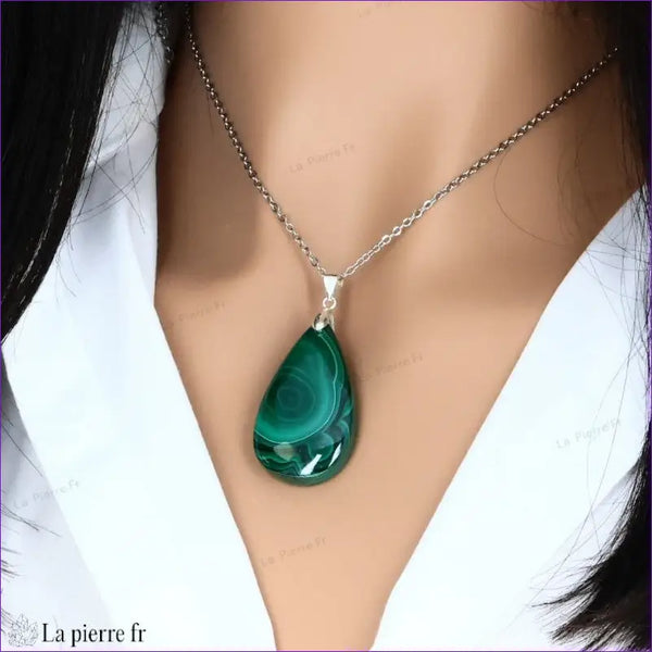 Collier avec Pendentif en pierre de Malachite véritable - La Pierre Fr