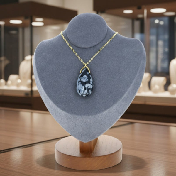 Pendentif Obsidienne Neige avec chaîne dorée 60 cm, pierre naturelle