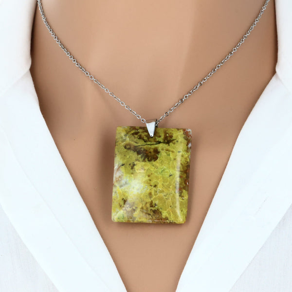 pendentif opale verte pierre plate naturelle lithothérapie