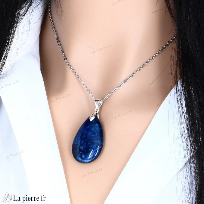 Collier avec Pendentif en pierre Apatite Bleue, Un Bijou de Protection et de Force - La Pierre Fr
