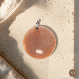 Pendentif Pierre de Lune Orange Pièce Unique, Forme Libre Polie, Numéro au Choix