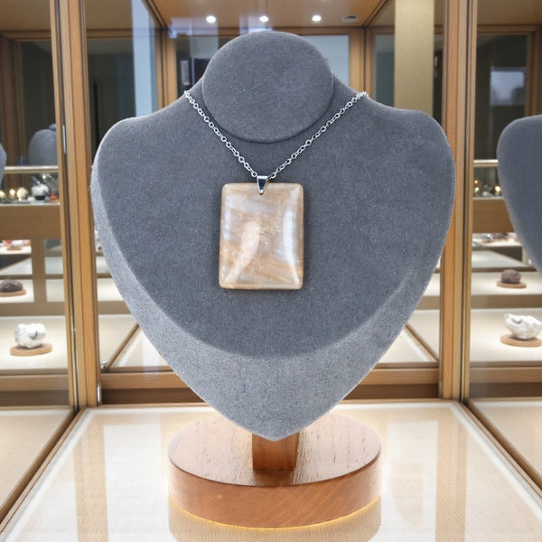 collier pierre de lune orange rectangle pierre naturelle madagascar