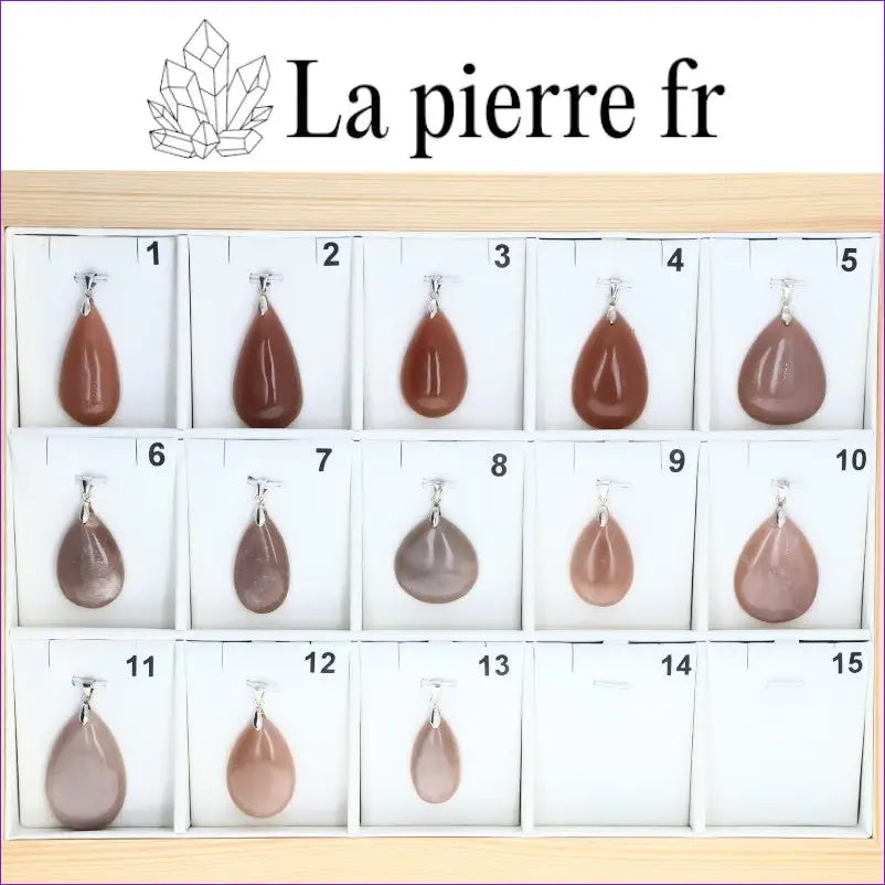 Bijou pierre de soleil rose clair pour la chance