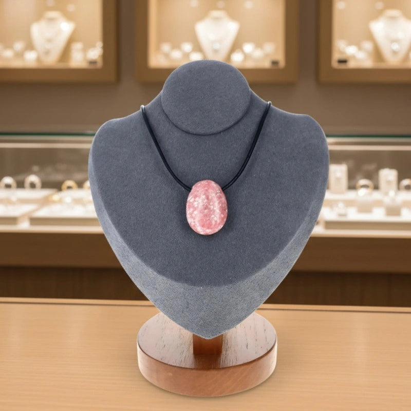 Pendentif percé en Thulite, pierre naturelle rose intense pour vitalité et expression de soi