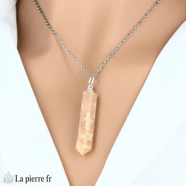 pendentif pierre de lune rose pointe inde pierre naturelle nacrée lithothérapie