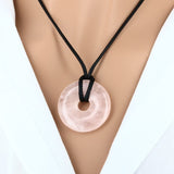 Pendentif en pierre Quartz Rose – forme donut 