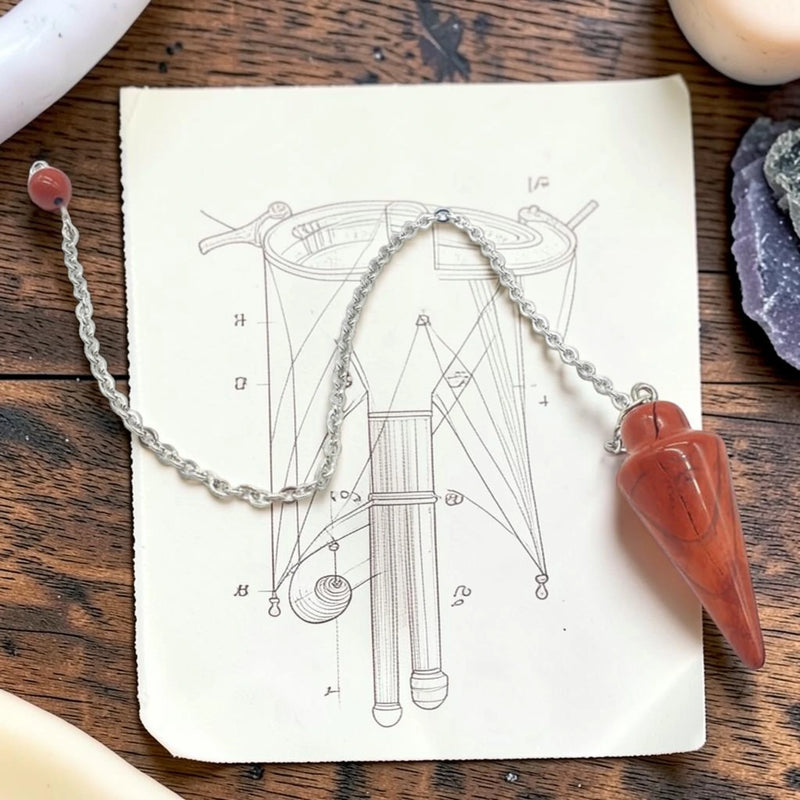 Pendule de guérisseur en jaspe rouge