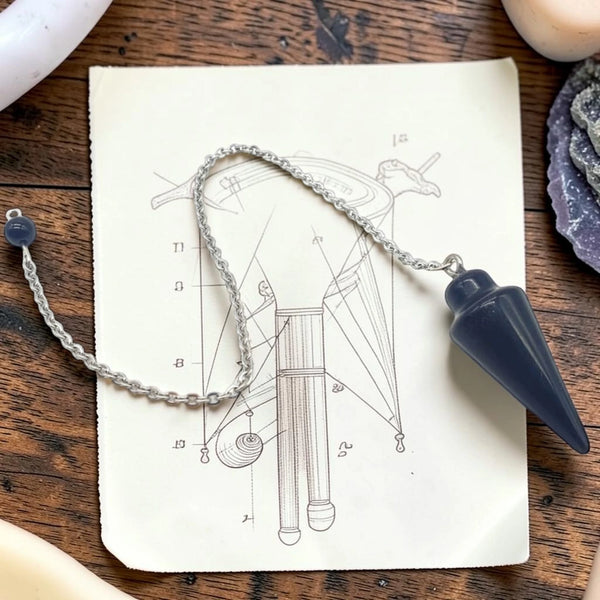 Pendule en pierre noire obsidienne avec chaînette